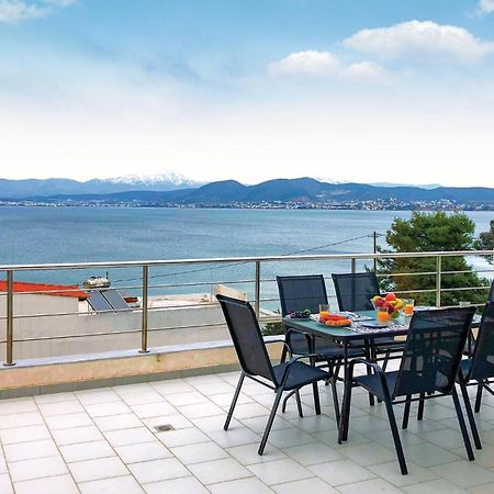Amazing Home In Chalkida With Wifi Buitenkant foto