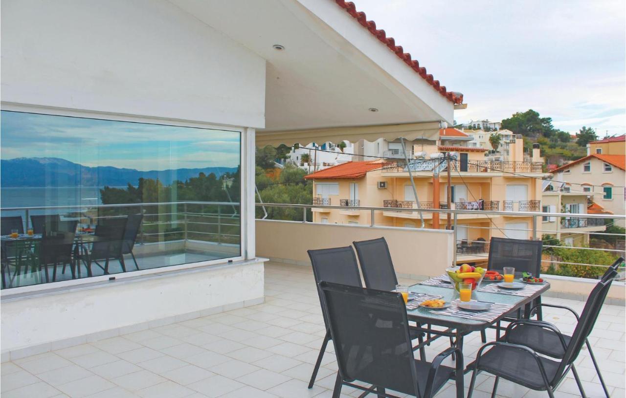 Amazing Home In Chalkida With Wifi Buitenkant foto