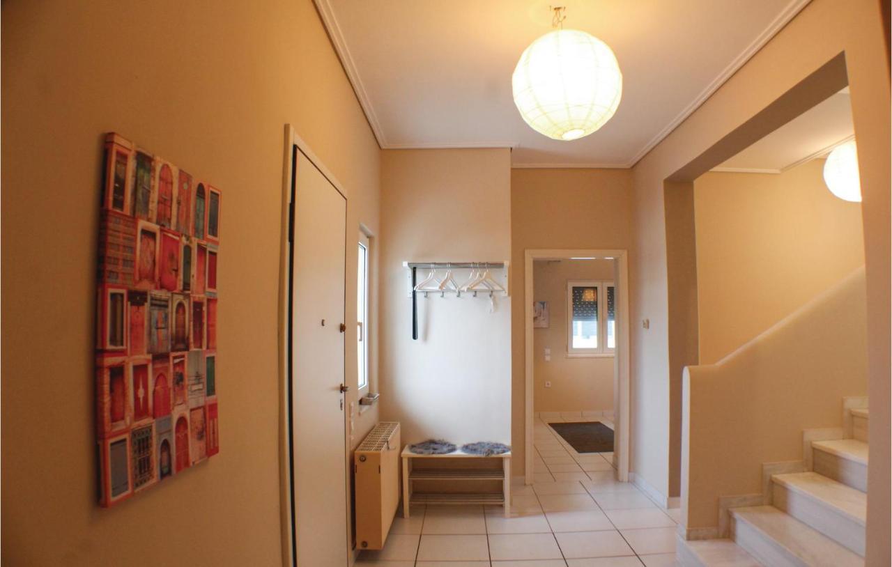 Amazing Home In Chalkida With Wifi Buitenkant foto